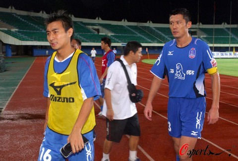 意甲：米兰客场2-1战胜罗马（意甲：米兰客场2-1力克罗马）