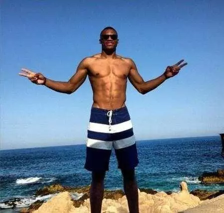 无缘直通世界杯后麦克拉伦辞职，迪尼：他照着稿子念，很虚伪（麦克拉伦无缘直通世界杯后请辞，迪尼批其照稿念话太虚伪）