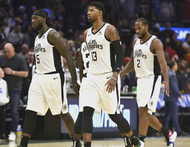 阿尔特塔回应曼城的追赶和积分差距的缩小（阿尔特塔解读曼城紧追态势与分差缩小）