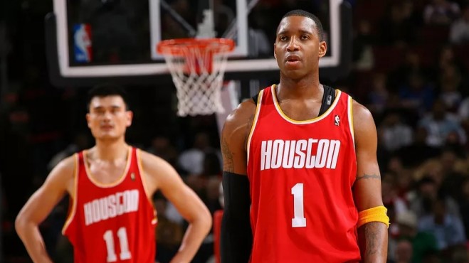 talkSPORT：多家沙特俱乐部有意萨拉赫，每赛季收入可达1.75亿镑（据talkSPORT报道，多家沙特豪门有意引进萨拉赫，其年收入或高达1.75亿英镑）