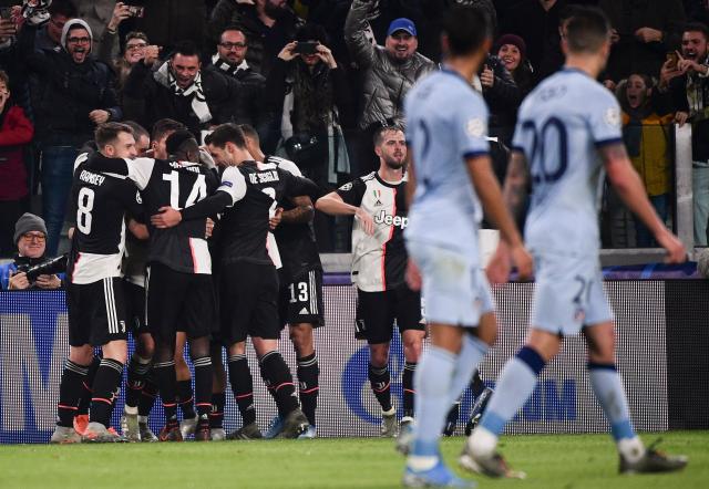 欧冠球员表现评析：C罗连续进球,（欧冠球员状态解读：C罗连场破门）