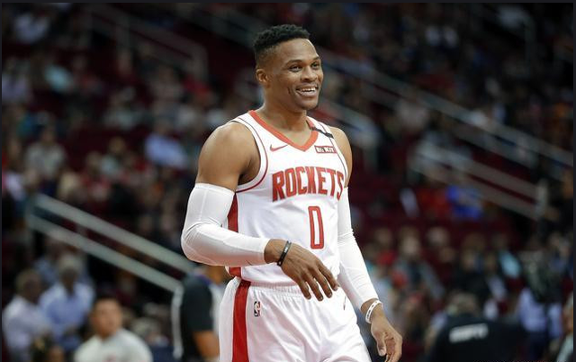 法媒：曼城、利物浦和热刺有意埃弗顿边锋恩迪亚耶（法媒称：曼城、利物浦、热刺有意引进埃弗顿翼锋恩迪亚耶）