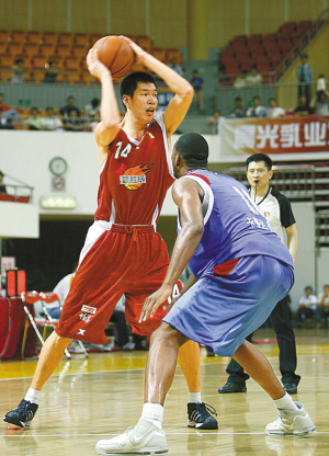 半场战报：迈阿密国际2-0纳什维尔，梅西双响（半场速报：迈阿密国际2-0领先纳什维尔，梅西梅开二度）