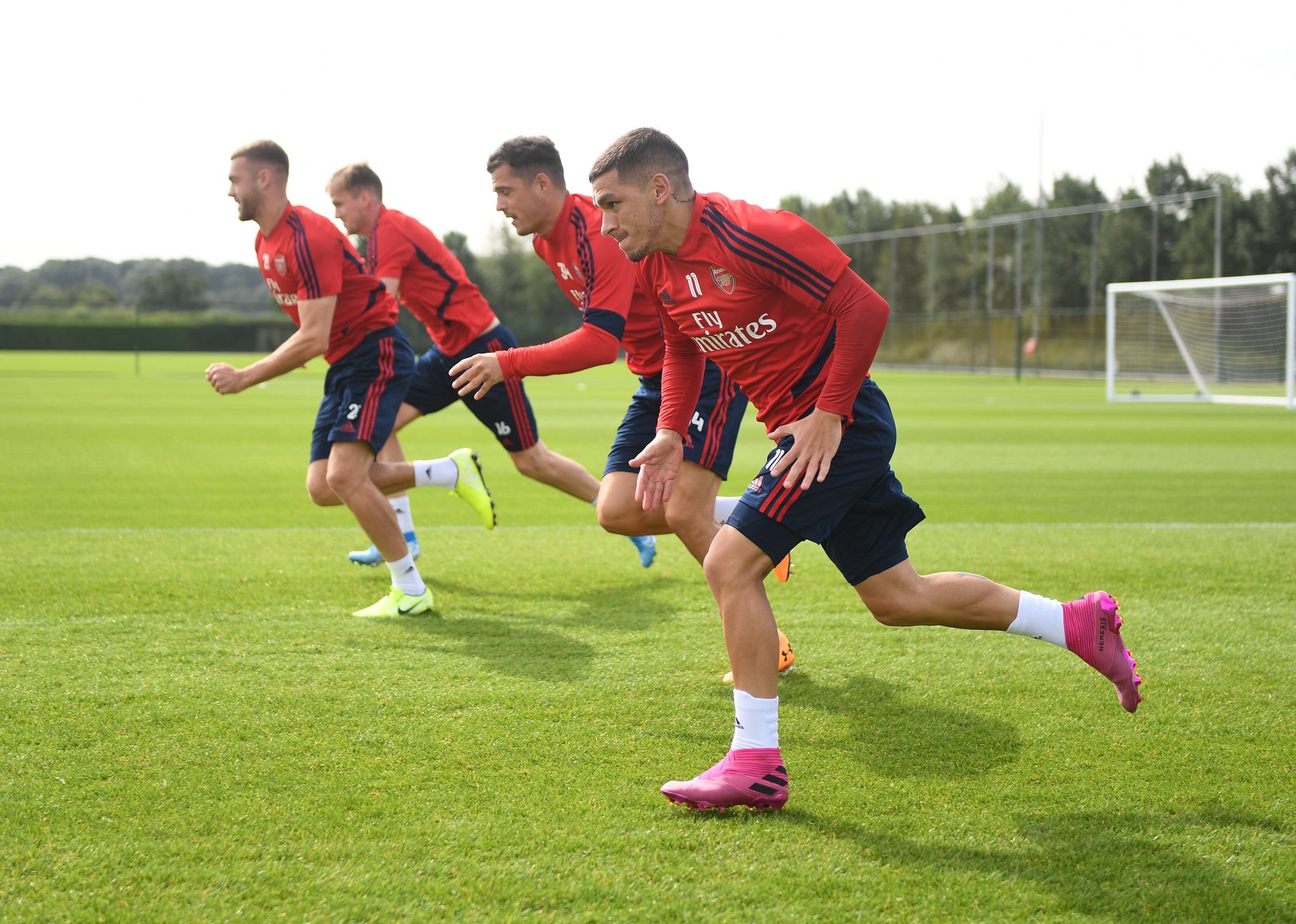 暖心，身患横纹肌肉瘤的河南队小球迷收到王上源送的签名球衣（王上源赠签名球衣 温暖河南队患横纹肌肉瘤小球迷）