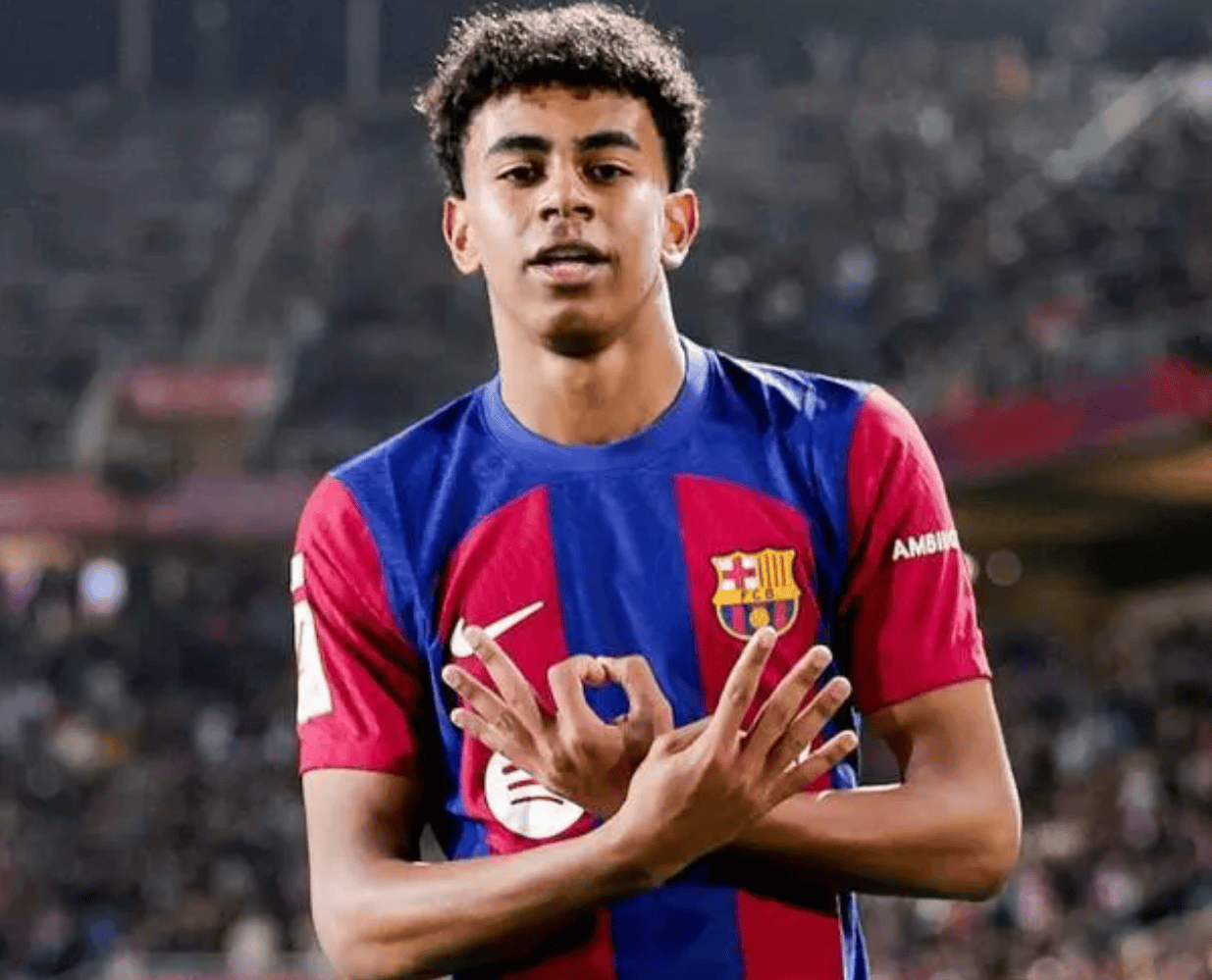 德转列本赛季五大联赛进球人数最多球队：巴黎14人进24球第1（德转统计本季五大联赛进球点最广球队：巴黎14人合入24球居首）