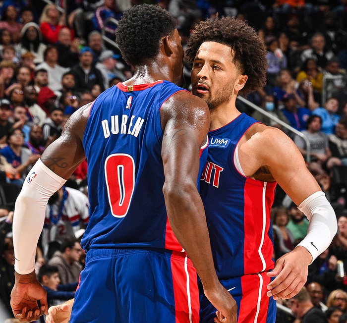 巴尔达诺：利物浦本可以进更多球；皇马中场缺乏对前锋的支援（巴尔达诺：利物浦应能再多进球，皇马中场支援锋线不足）